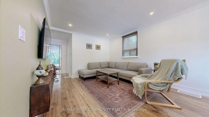Property Photo: 44 Reaman Street ON L4C 4P1