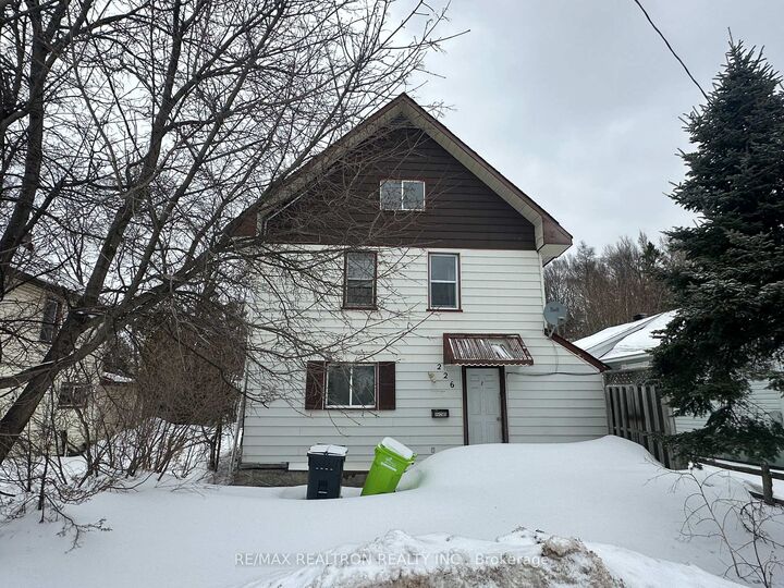 226 Birch Street — photo 1