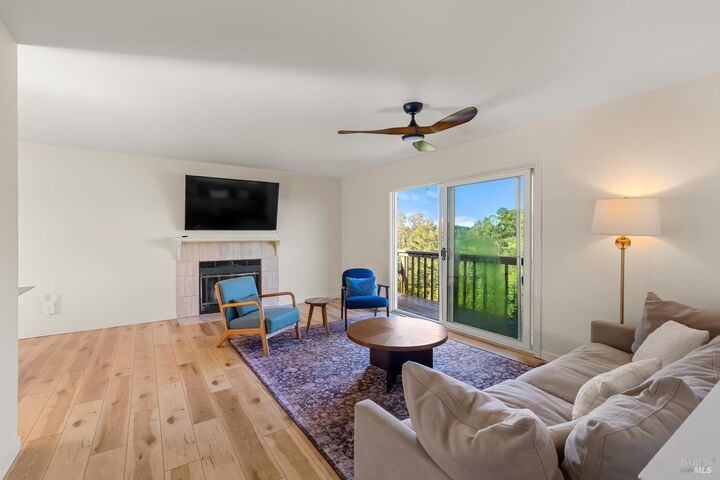 Property Photo:  4733 Hidden Oaks Road  CA 95404 