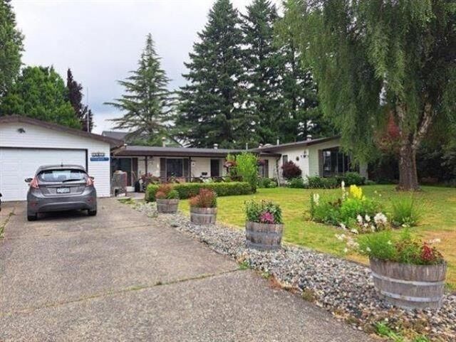 Property Photo: 26523 28B Avenue BC V4W 3B1