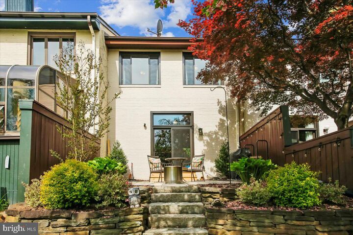 Property Photo: 2017 Sarazen Place VA 20191