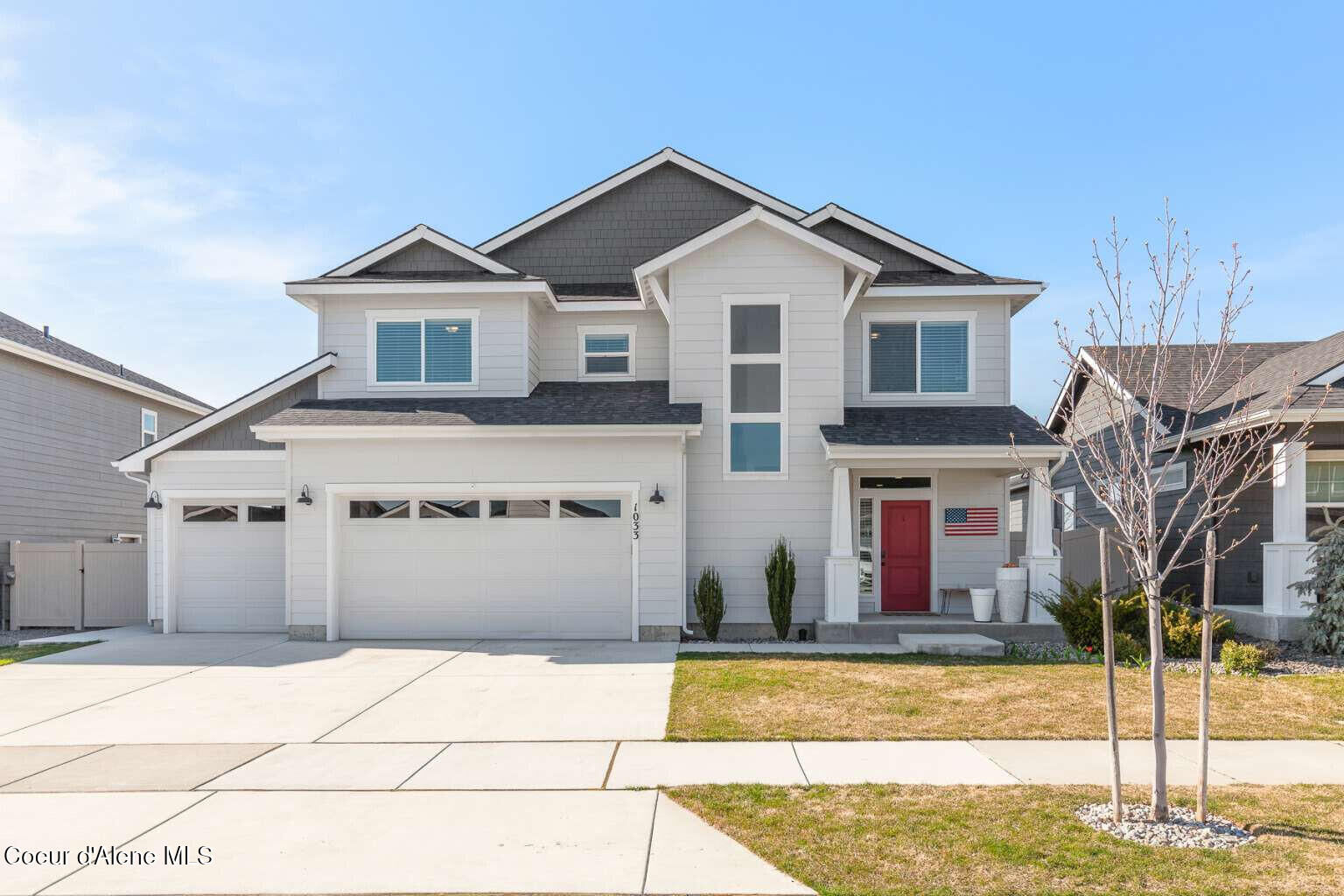 Property Photo:  1033 E Percival Ln  ID 83854 