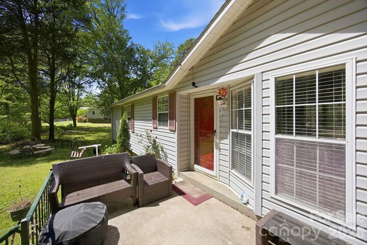 Property Photo: 178 Wildwood Acres Circle NC 28115