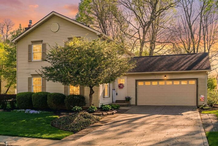 Property Photo:  5228 Hialeah Court  OH 43221 