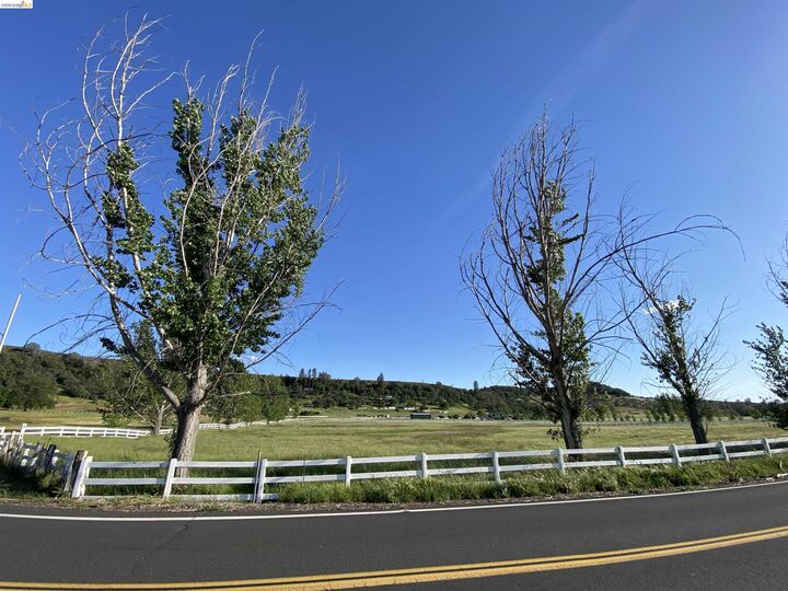 Property Photo:  19144 Rawhide Road  CA 95327 