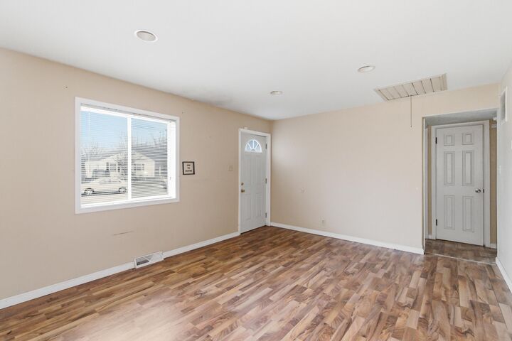 Property Photo:  407 Dallas Street  IN 46406 