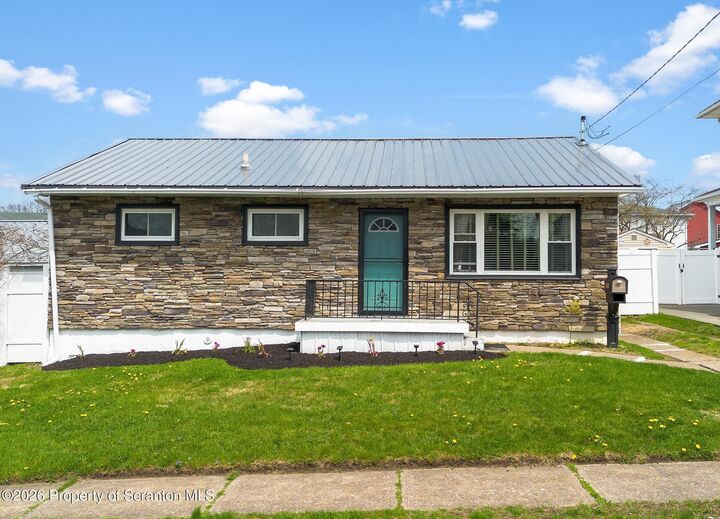 Property Photo:  2001 Rigg Street  PA 18512 