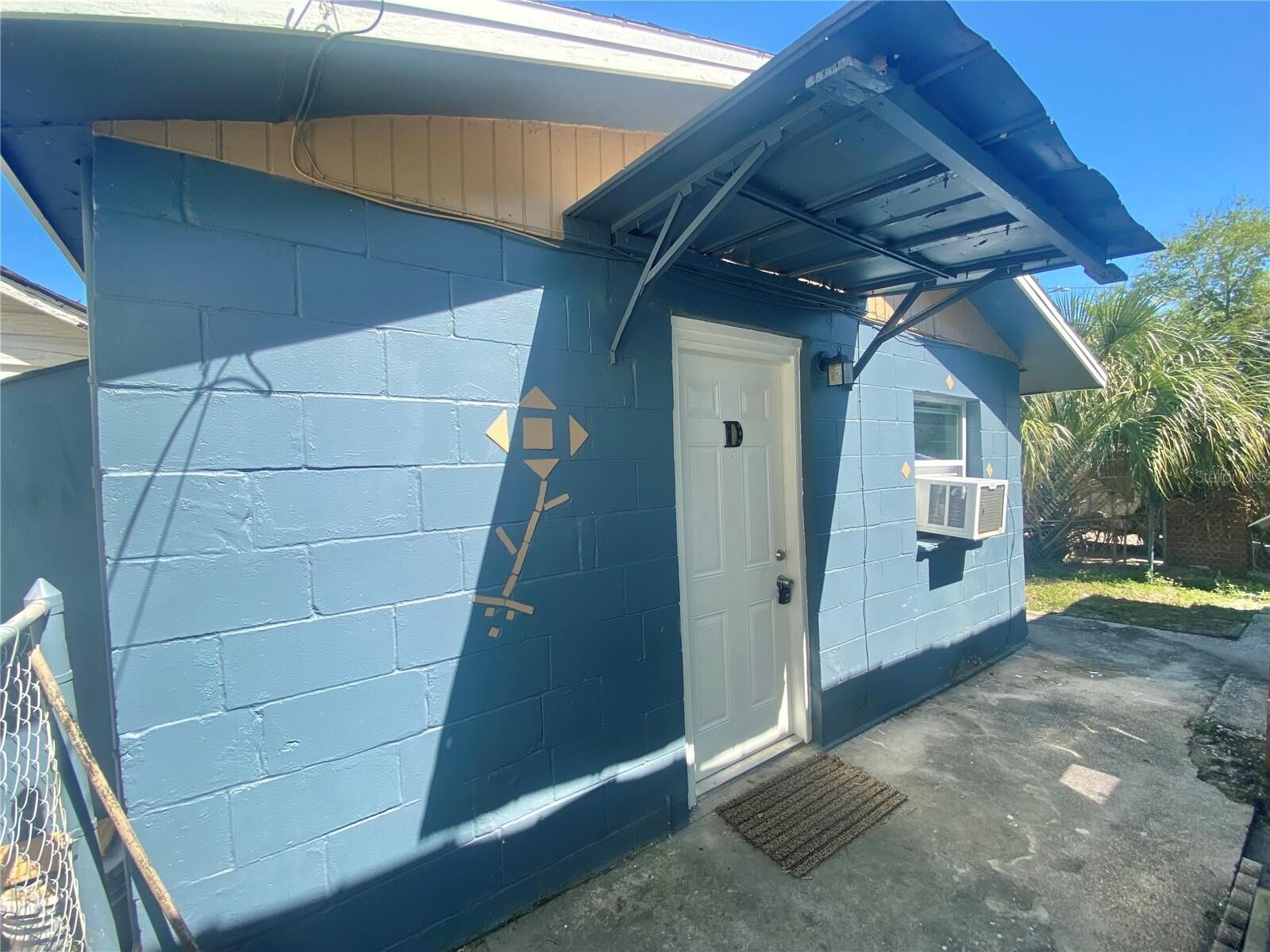 Property Photo: 2531 W Cherry Street D FL 33607