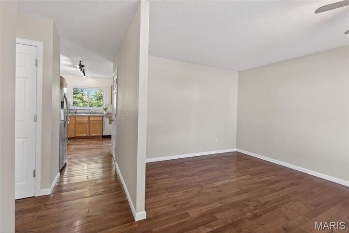 Property Photo:  433 Woodland Hill Court  MO 63021 