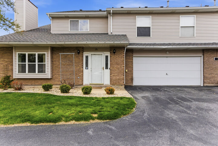 Property Photo:  5610 W Von Avenue A  IL 60449 