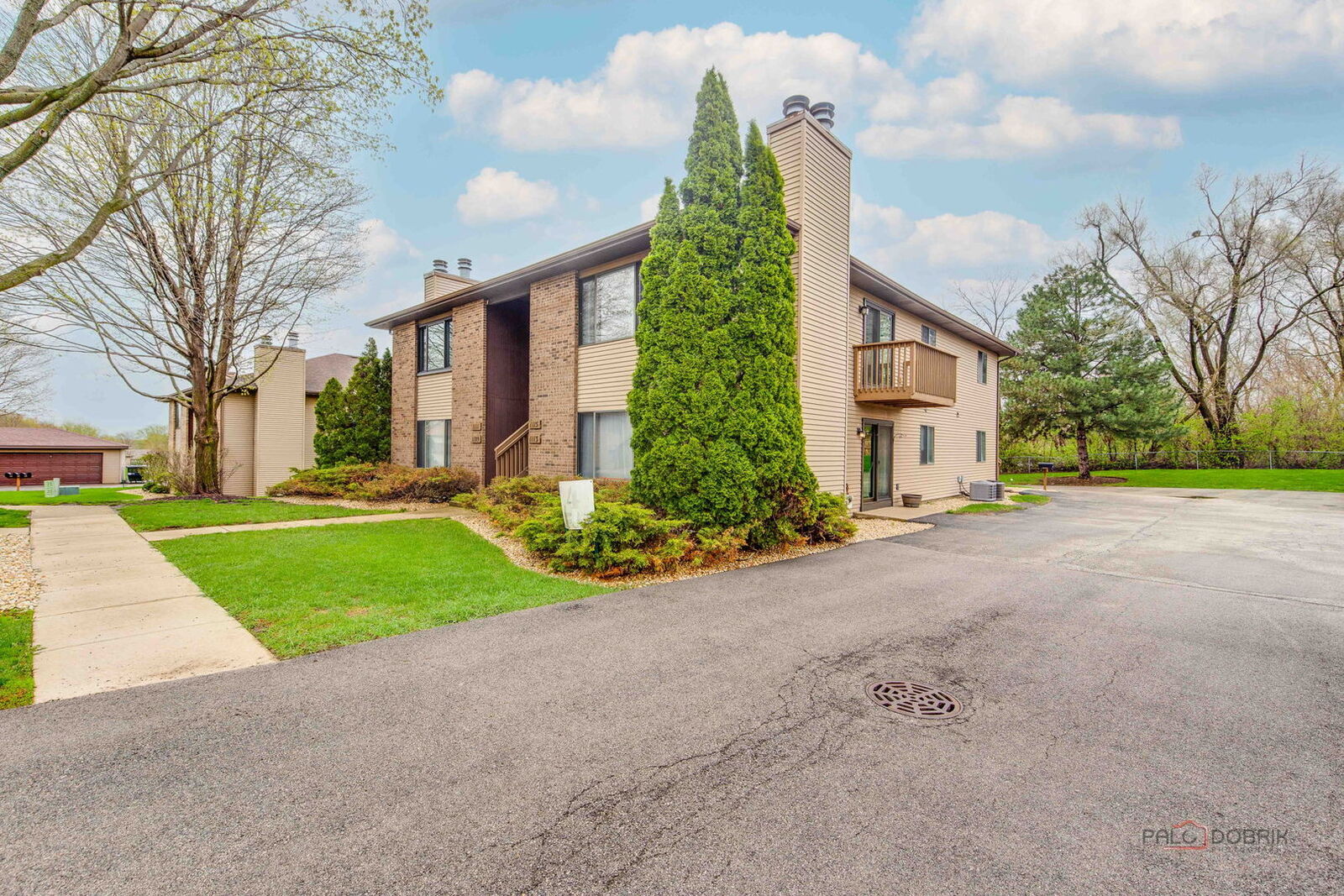 Property Photo:  1115 Kane Street 1115  IL 60177 