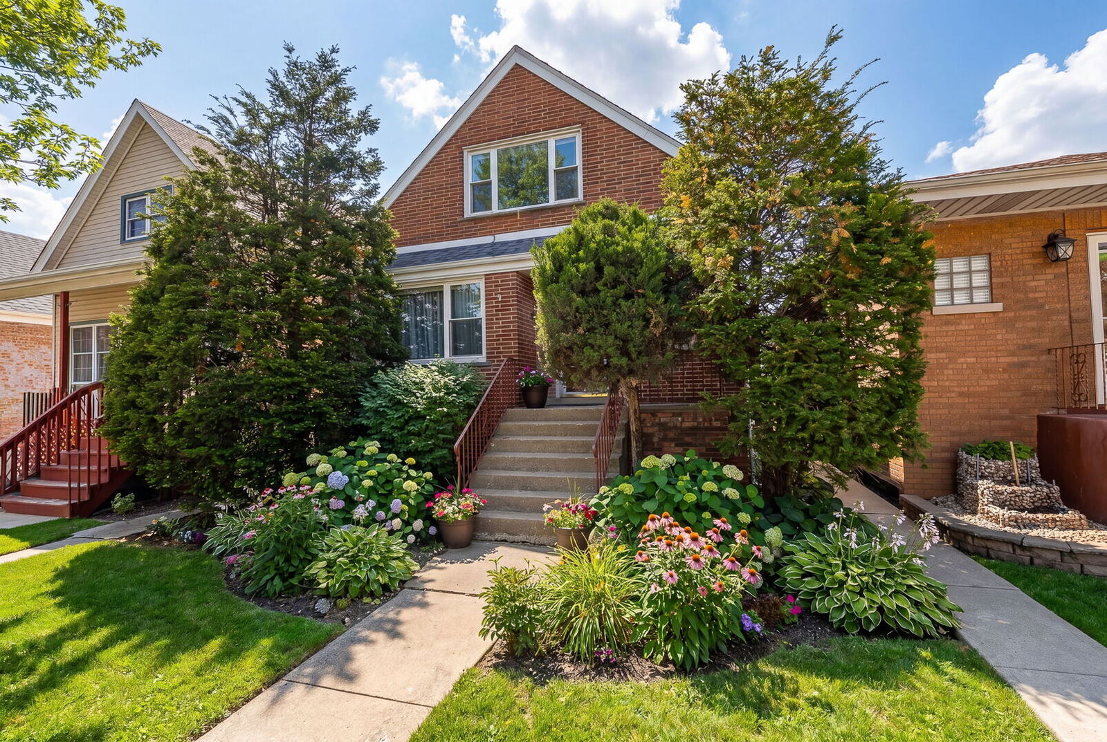 Property Photo:  4508 S Avers Avenue  IL 60632 