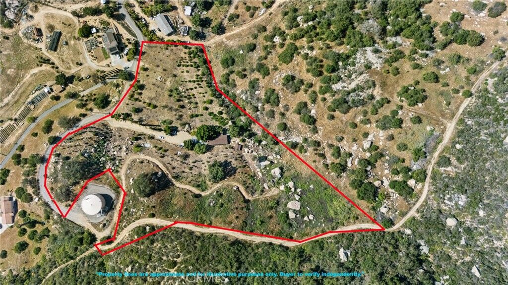 Property Photo: 38942 Jubilee Way CA 92028