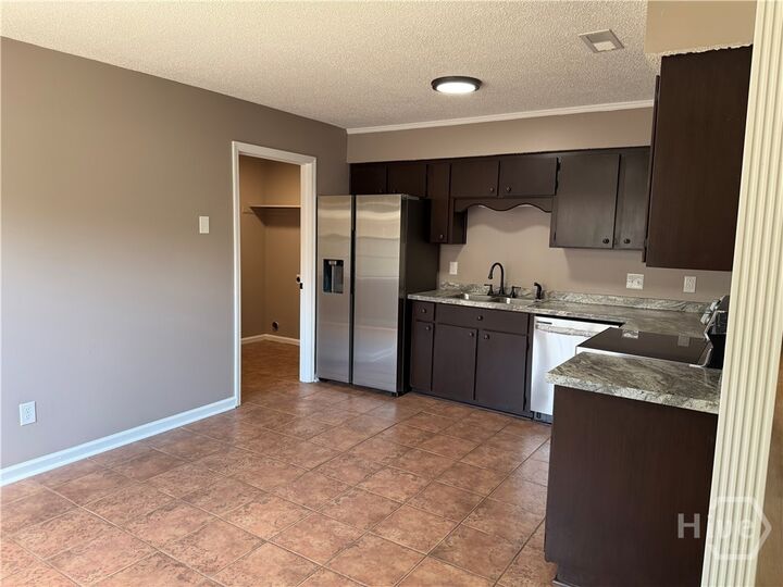 Property Photo:  662 Windhaven Drive  GA 31313 