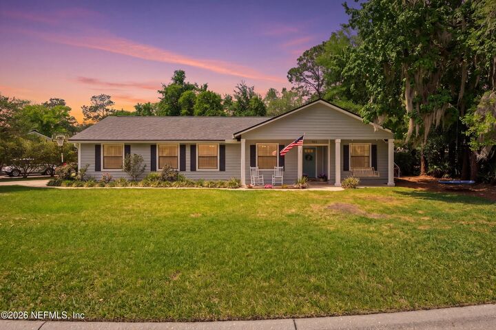 Property Photo:  1683 Rivergate Trail  FL 32223 