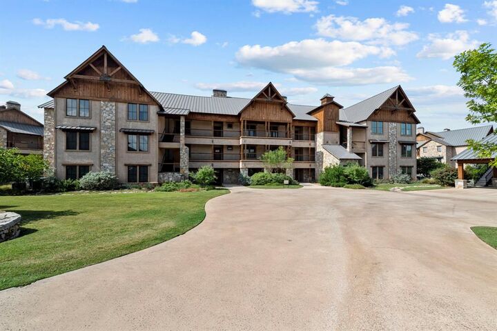 Property Photo:  2033 Harbor Way 104  TX 76449 