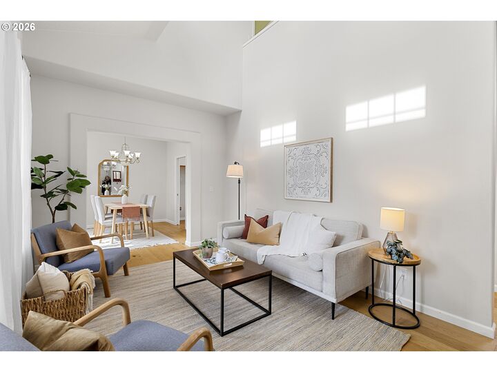 Property Photo:  9013 SW Pippen Ln SW  OR 97224 