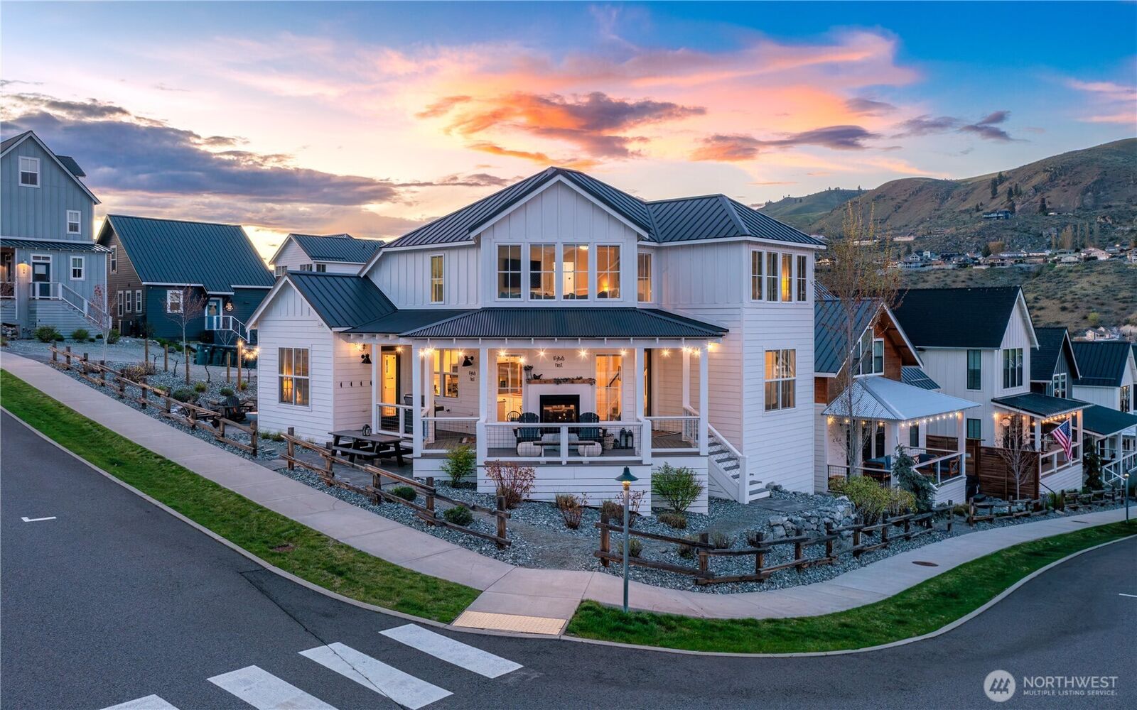 Property Photo:  187  Bobcat Lane  WA 98816 