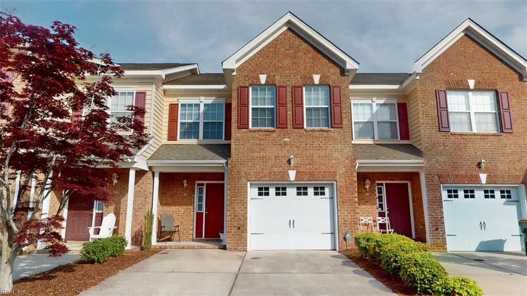 Property Photo:  514 Heatherwood Loop  VA 23602 