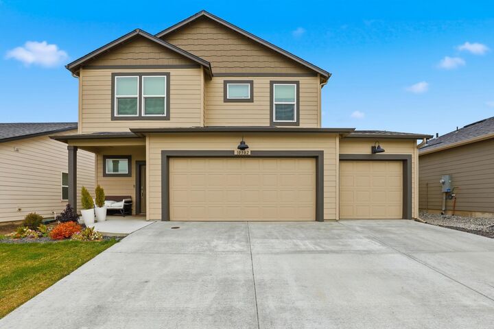 Property Photo: 10502 Duckhook Rd WA 99004
