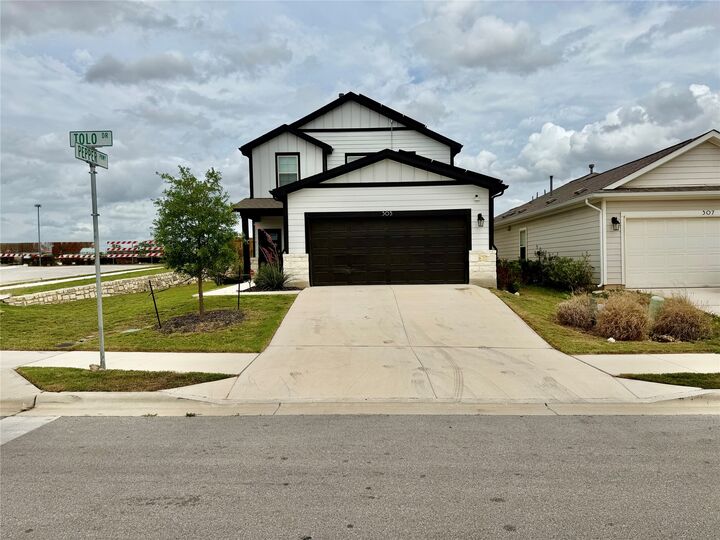 Property Photo:  305 Tolo Drive  TX 78621 
