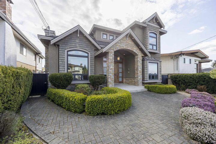 Property Photo: 7320 Dow Avenue BC V5J 3X4