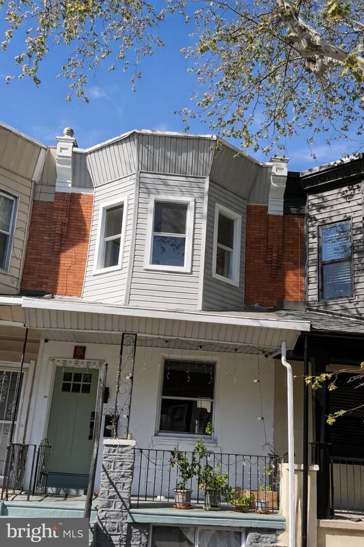 Property Photo:  2937 Nicholas Street  PA 19121 