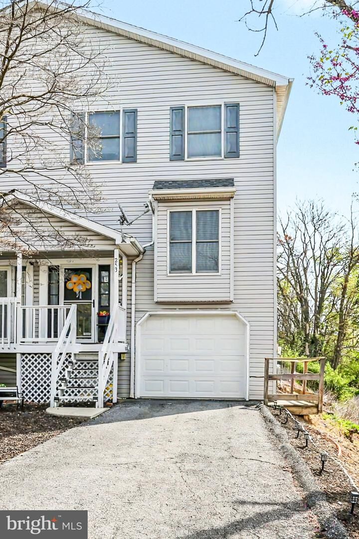 Property Photo:  253 Worcester Avenue  PA 17111 