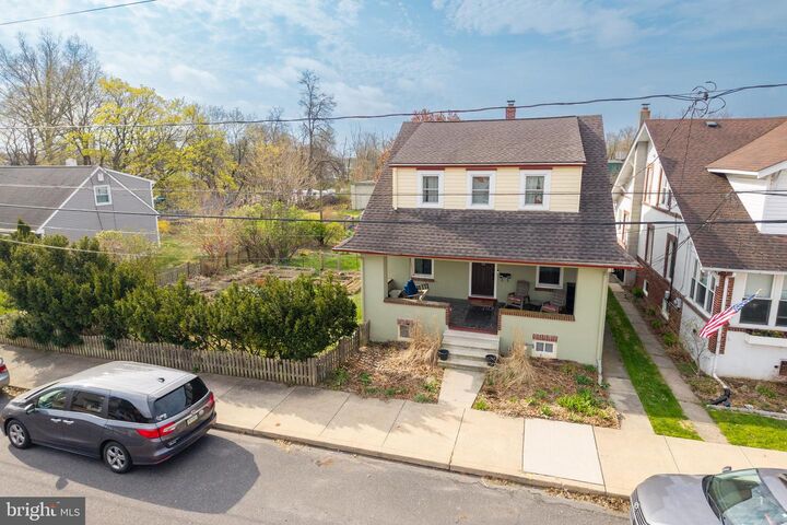 Property Photo:  362 Franklin Street  PA 18951 