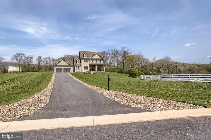 Property Photo:  1130 Lotus Passage  PA 17018 