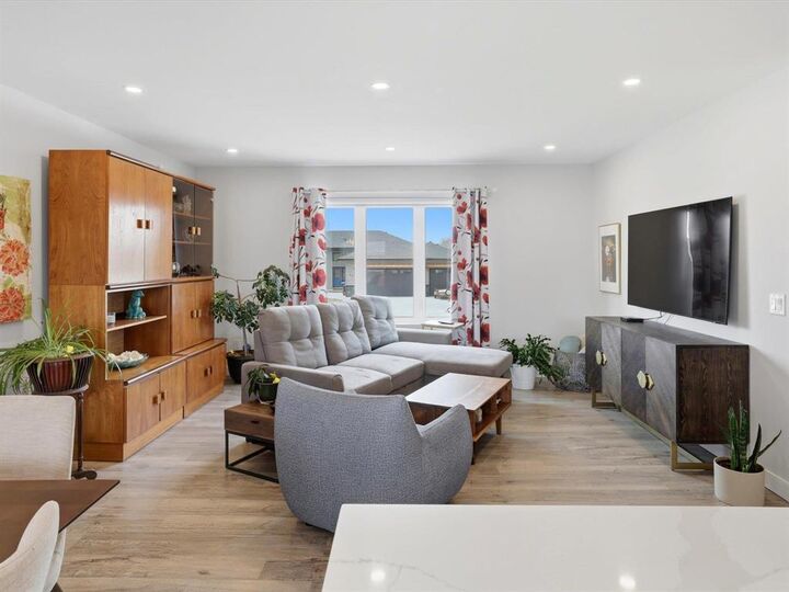 Property Photo:  48 Veterans Way  MB R0G 1K0 