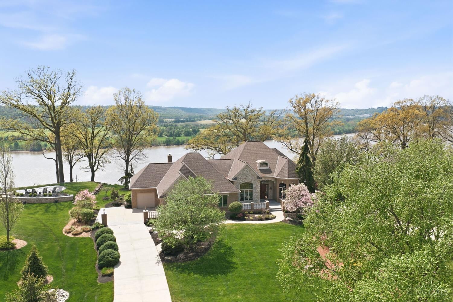 Property Photo:  15 St Andrews Drive  OH 45052 