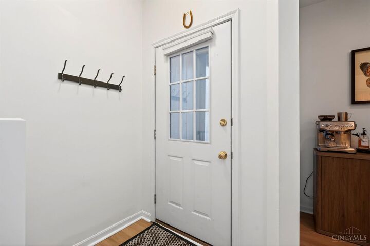 Property Photo:  4335 Towneside Court  OH 45040 