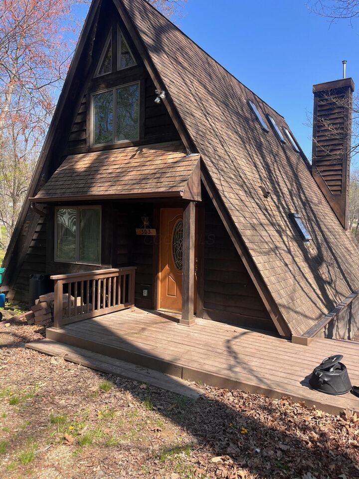 Property Photo:  503 Greenacre Circle  OH 43028 