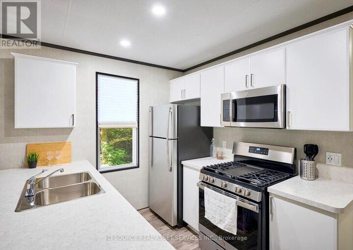 Property Photo: 1082 Shamrock Marina Road Getaway 2 ON P0E 1N0