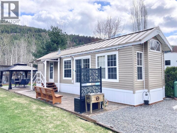 Property Photo: 321 Copper Avenue North 50 BC V0H 1J0