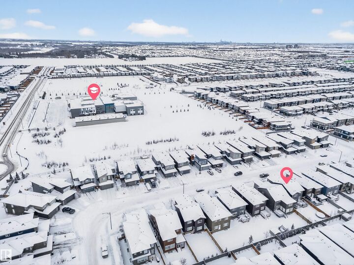 Property Photo: 6085 King Landing SW AB T6W 3Z7