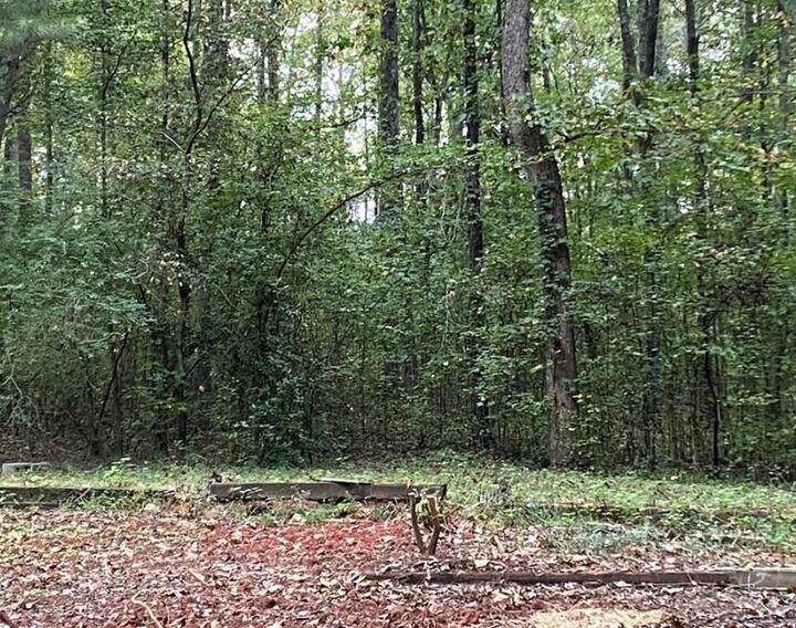 Property Photo:  2247 Holly Court  GA 30041 