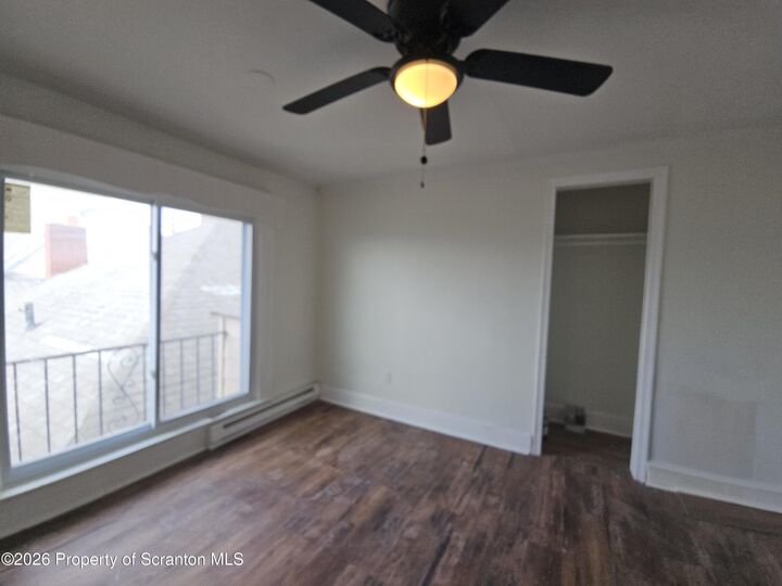 Property Photo:  1226-1228 Vine Street 7  PA 18510 
