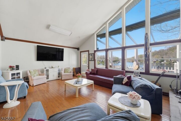Property Photo: 6 Oneida Ave NJ 07843