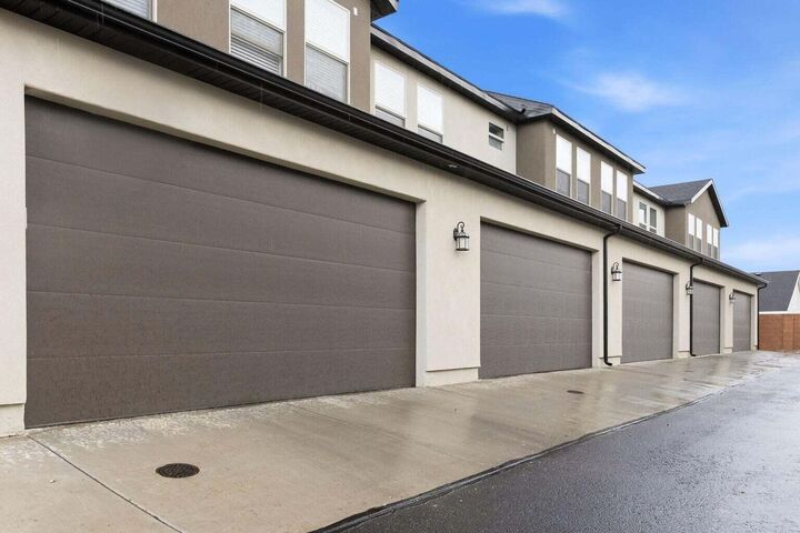 Property Photo:  498 W 1225 N #3  UT 84721 