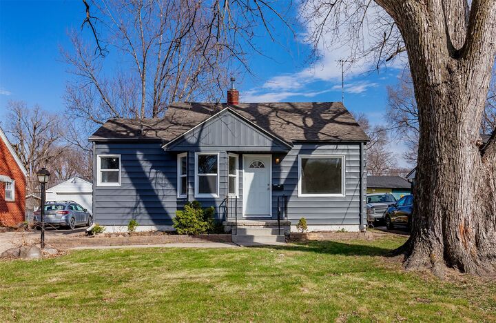 Property Photo:  1439 57th Street  IA 50311 