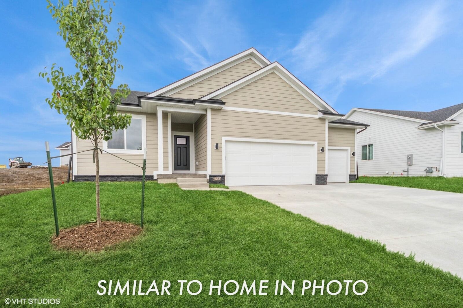 Property Photo:  728 S Taylor Street  IA 50170 