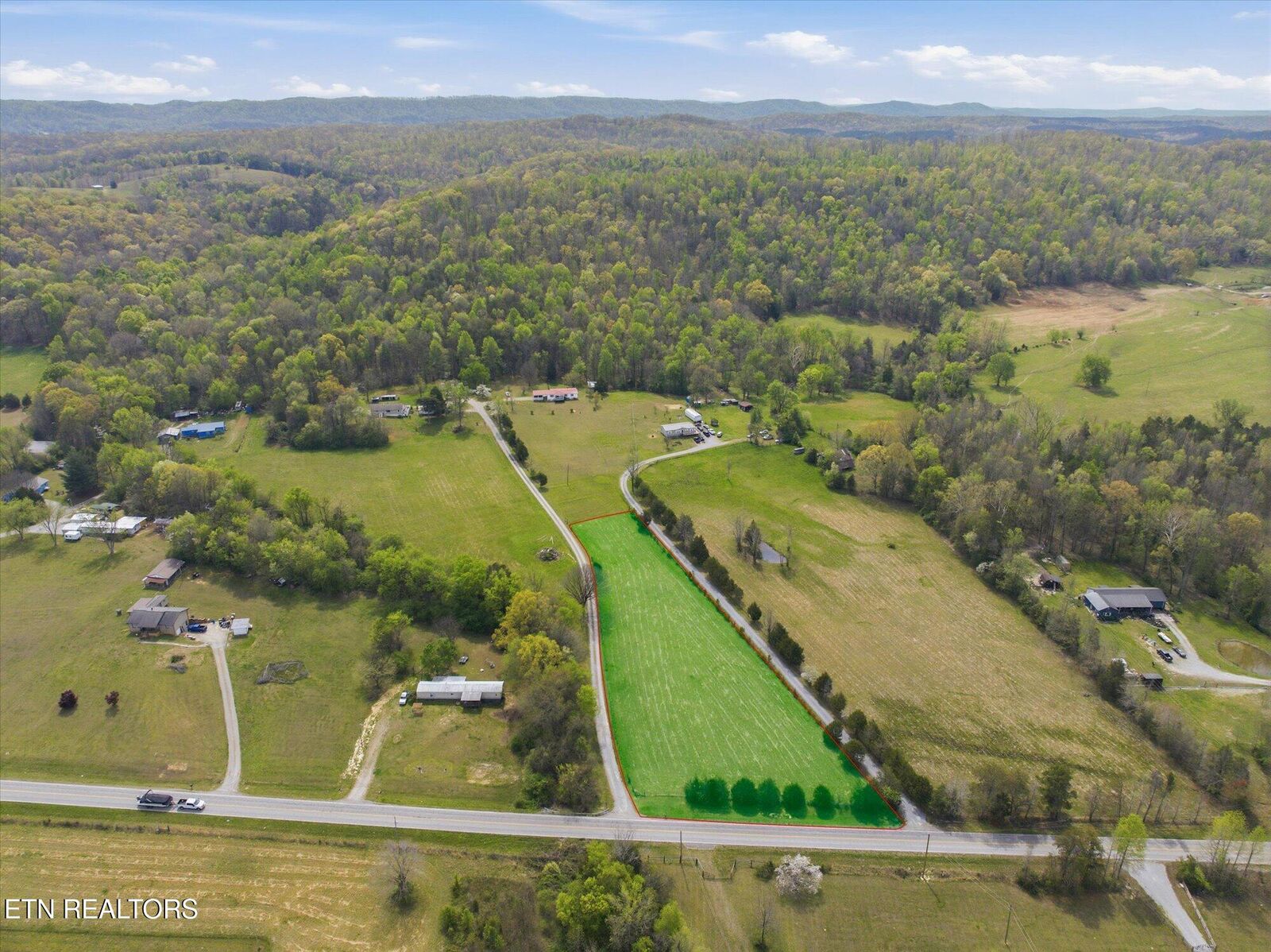 Property Photo:  2777 River Rd  TN 37880 