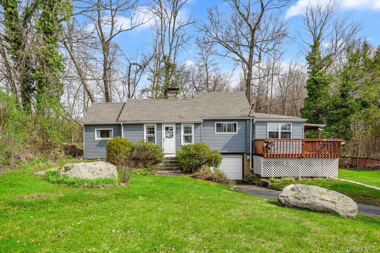 Property Photo:  339 North Road  NY 10541 
