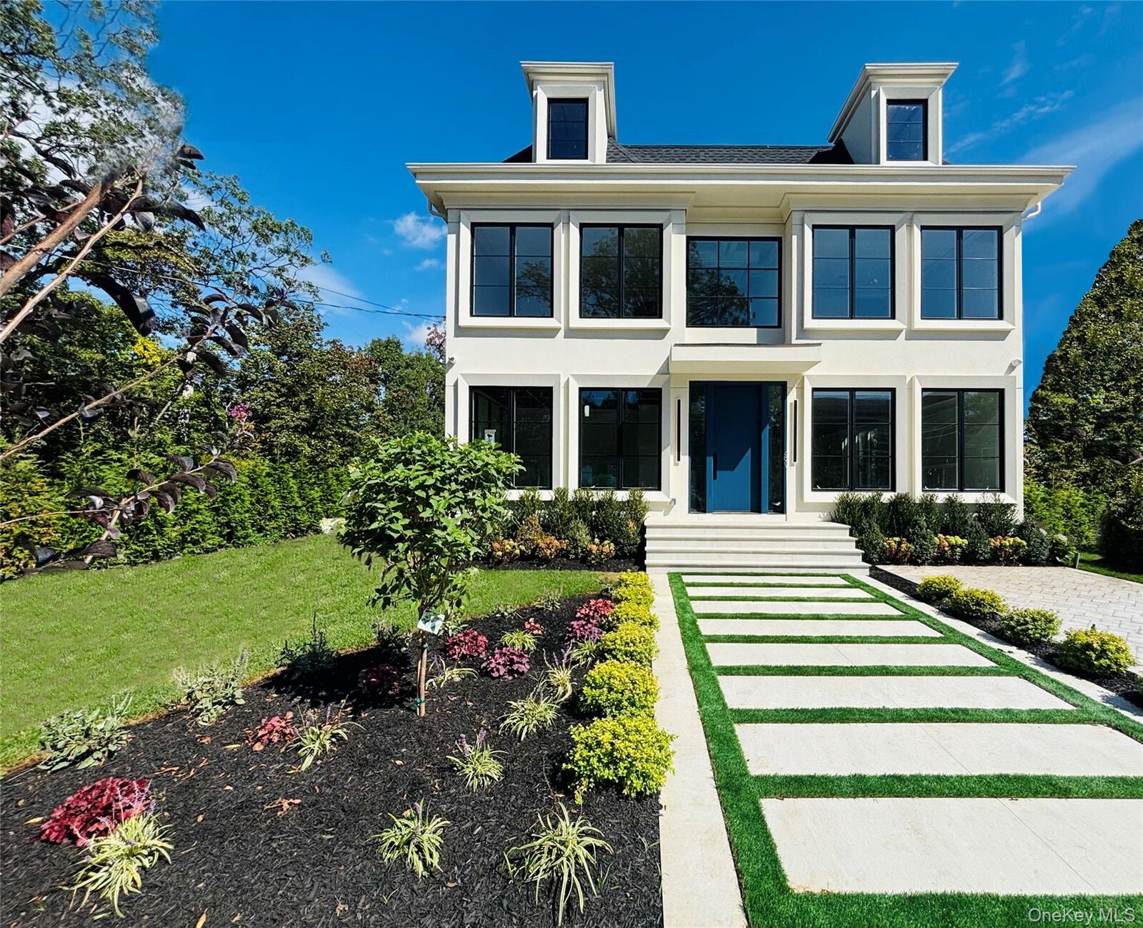 Property Photo: 136 Park Street NY 11598