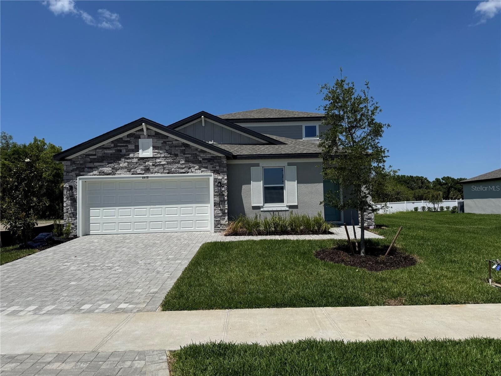 Property Photo: 4418 Outhaul Run FL 34221