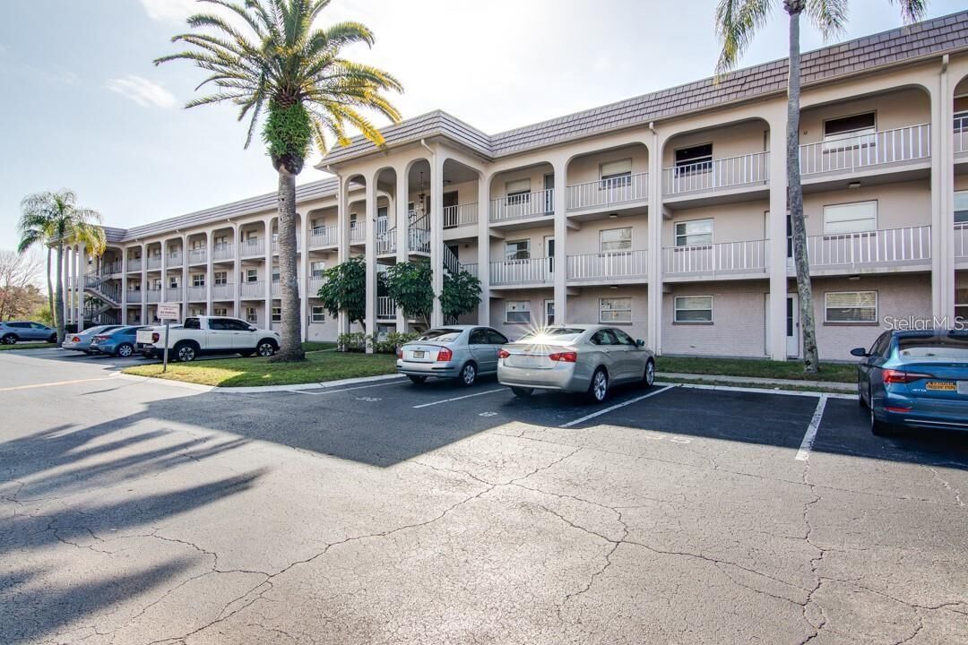 Property Photo: 1303 S Hercules Avenue 19 FL 33764