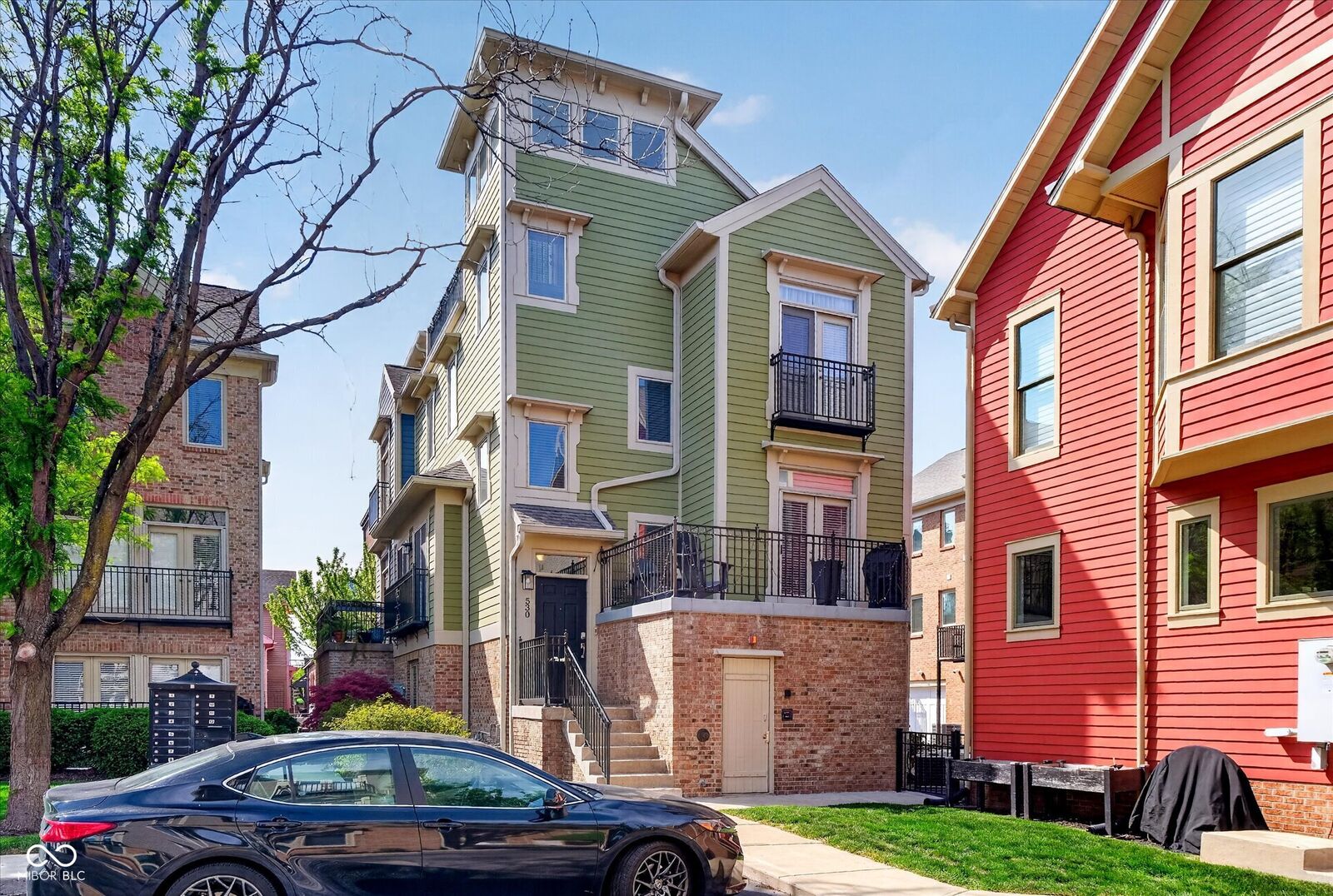 Property Photo:  530 Allard Place  IN 46202 