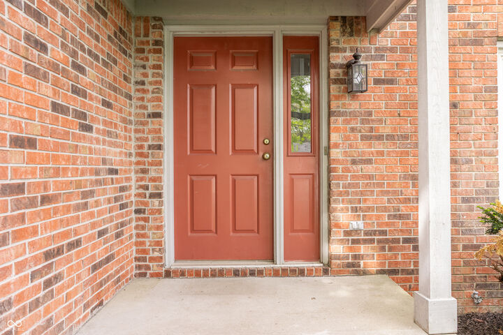 Property Photo:  6130 Bethesda Way  IN 46254 